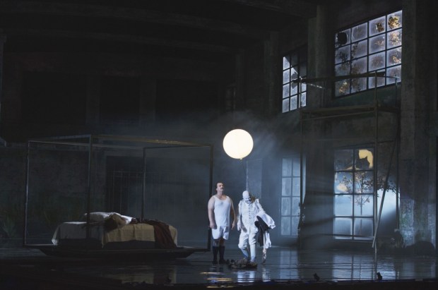 Burkhard Fritz (Waldemar), Wolfgang Ablinger-Sperrhacke (Klaus Narr)