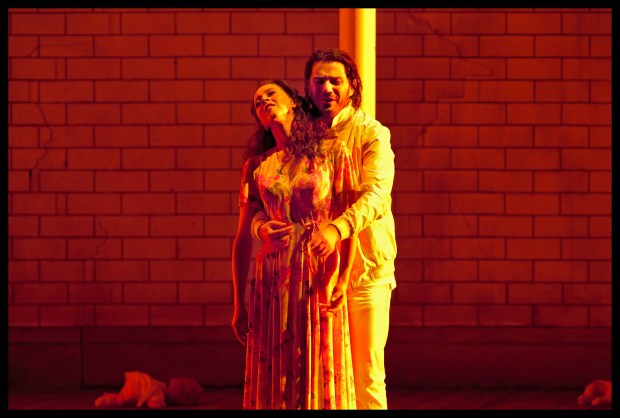 Lisette Oropesa (Gilda), Saimir Pirgu (Il Duca di Mantova)