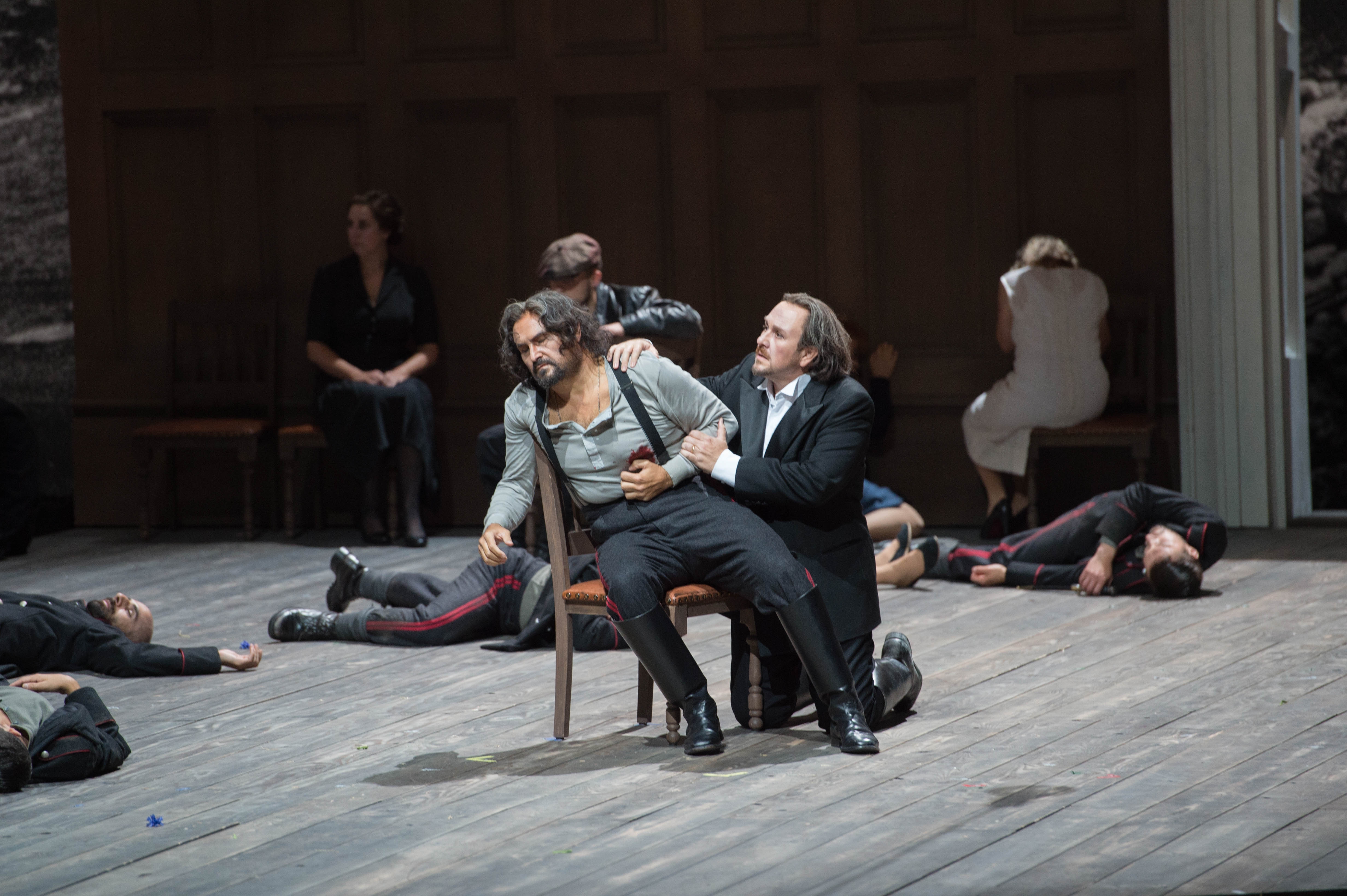 Alvaro (Roberto Aronica) &amp; Carlo (Franco Vassallo)