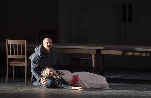 lEonora (Eva-Maria Westbroek) & aLVARO (Roberto Aronica)