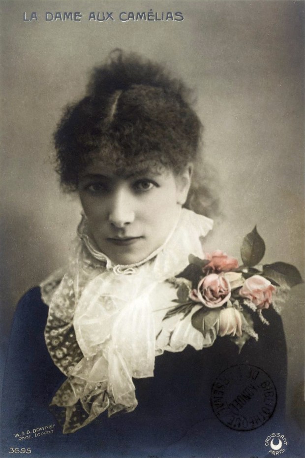Traviata Sarah-Bernhardt-Camille-Postcard