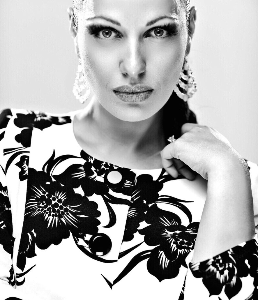 Nino MACHAIDZE-Nino-Wilson-Santinelli1-886x1030