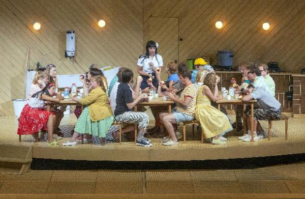 82.cosifantutte-d-ogaard1165