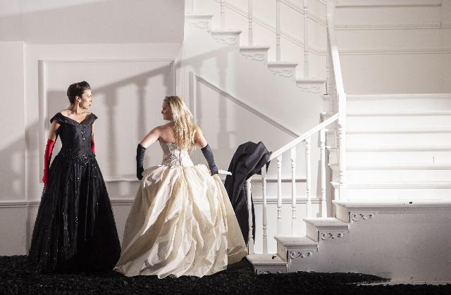 rodelinda-dena-s_2020_050